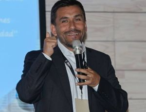 Ley de Educación Emocional en las Escuelas: Arnaldo Canales